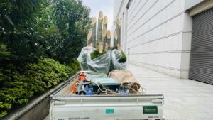 門松の配送・設置・撤去作業の様子