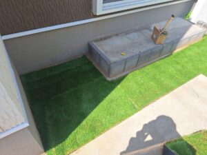 DIYで人工芝設置