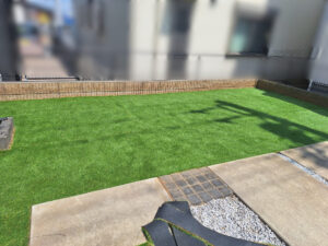 DIYで人工芝設置