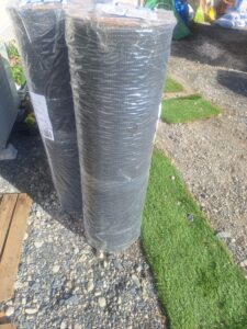 DIYで人工芝設置　人工芝のロール1ｍ×10ｍ