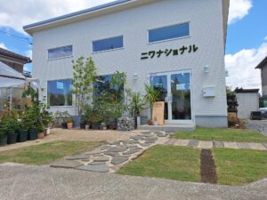 ニワナショナル パークサイド店の様子