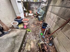 不用品回収・抜根の作業写真