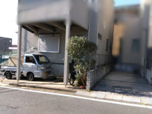 剪定・消毒・除草・土回収・防草シート・砂利敷き