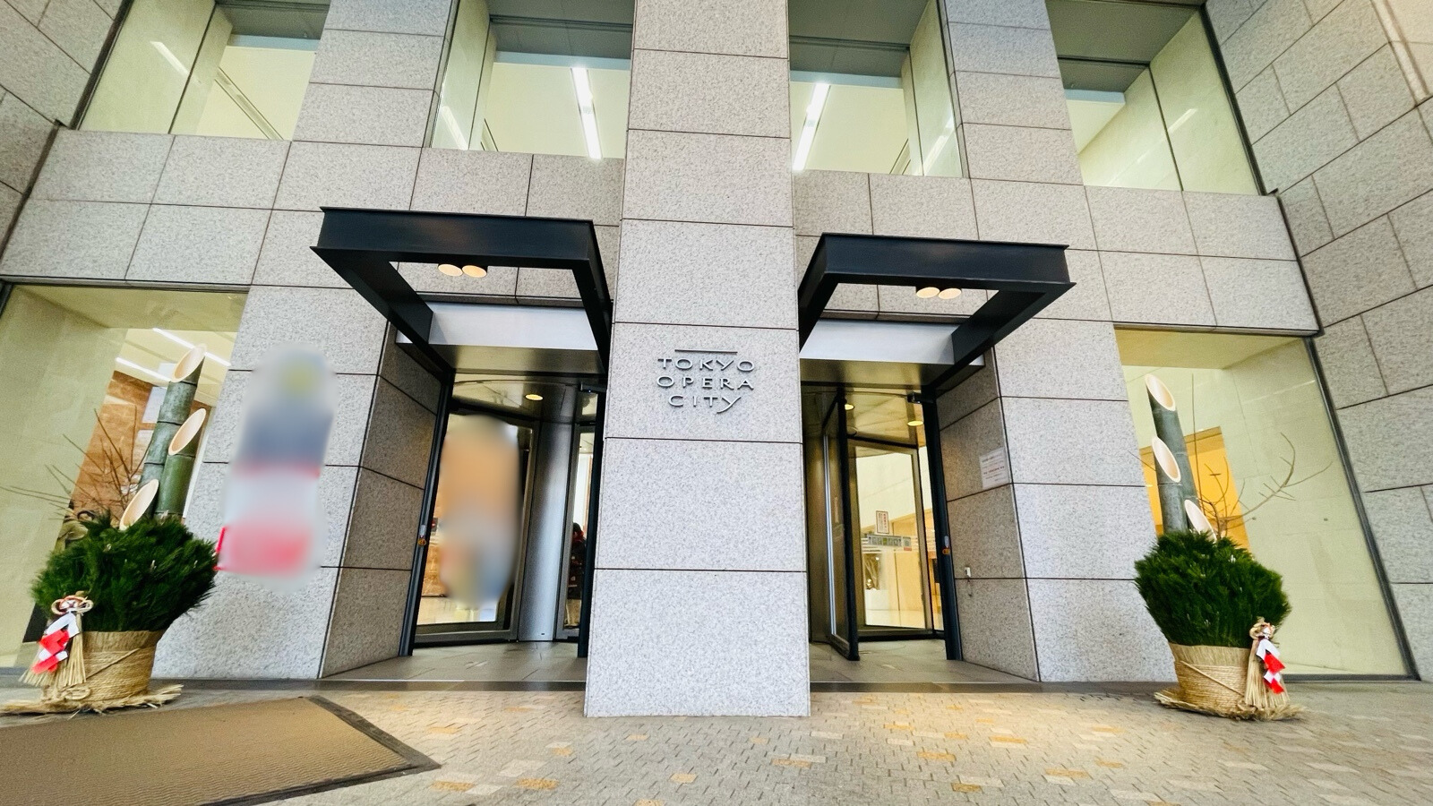 門松の配送・設置・撤去作業の様子