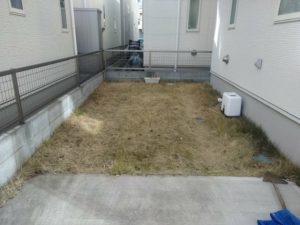 3.21　上尾市　芝剥がし、化粧砂利・砕石入れ