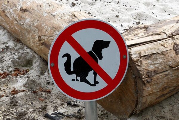 犬のトイレ禁止マーク
